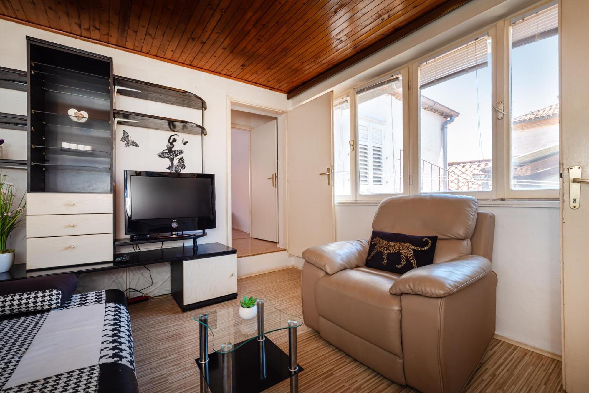 Ferienwohnung Timeless Antique Old Town With Terrace Zadar Exterior foto